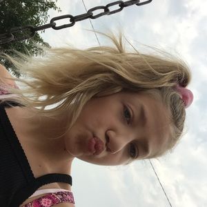 Meet your Posher, Bethany